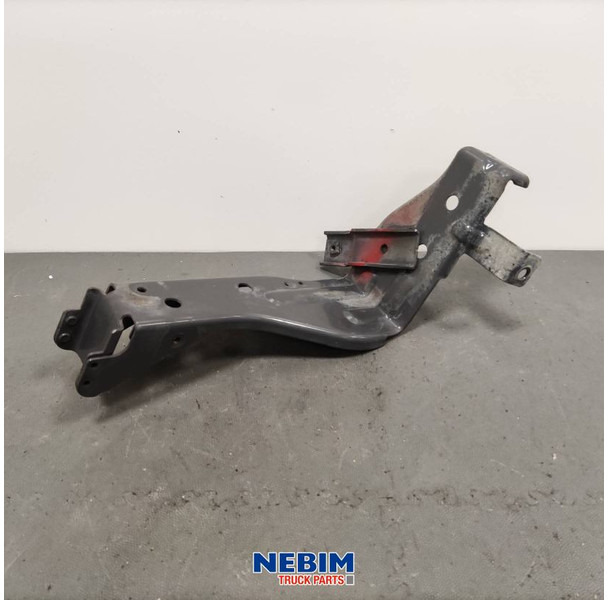Volvo Volvo - 84046776 - Steun koplamp FH4 links - Запчасти для Грузовиков: фото 1 Volvo Volvo - 84046776 - Steun koplamp FH4 links - Запчасти для Грузовиков: фото 1
