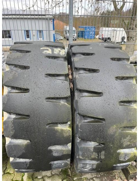 BKT (288+289) 20.5R25 Felsreifen / rocktyres 50 % - Шины и диски для Строительной техники: фото 1 BKT (288+289) 20.5R25 Felsreifen / rocktyres 50 % - Шины и диски для Строительной техники: фото 1