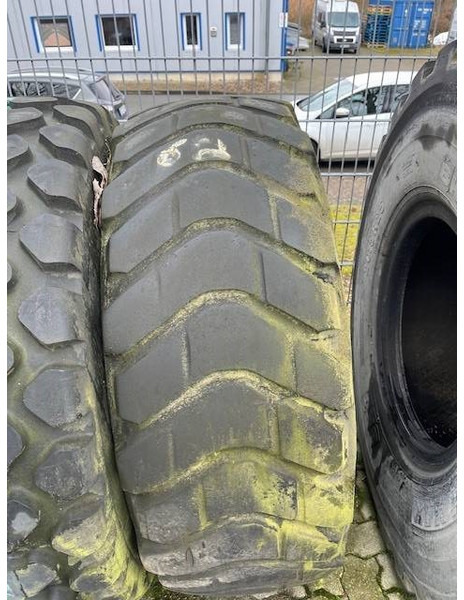 DUNLOP (62) 17.5R25 Reifen / tyre - Шины и диски для Строительной техники: фото 1 DUNLOP (62) 17.5R25 Reifen / tyre - Шины и диски для Строительной техники: фото 1