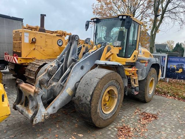 Volvo L 120 H A/C, BSS, ZSA, 3. Kr., SW (12005212) - Колёсный погрузчик: фото 1 Volvo L 120 H A/C, BSS, ZSA, 3. Kr., SW (12005212) - Колёсный погрузчик: фото 1