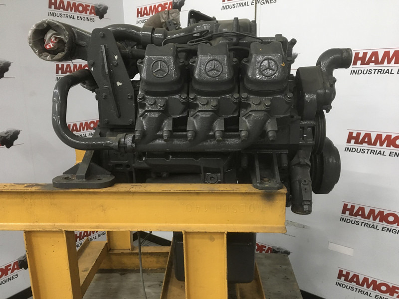 Mercedes-Benz OM421 421.900 USED - Строительная техника: фото 1 Mercedes-Benz OM421 421.900 USED - Строительная техника: фото 1