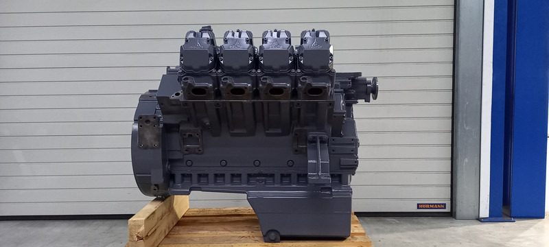 Deutz BF8M1015CP LONG-BLOCK - Строительная техника: фото 1