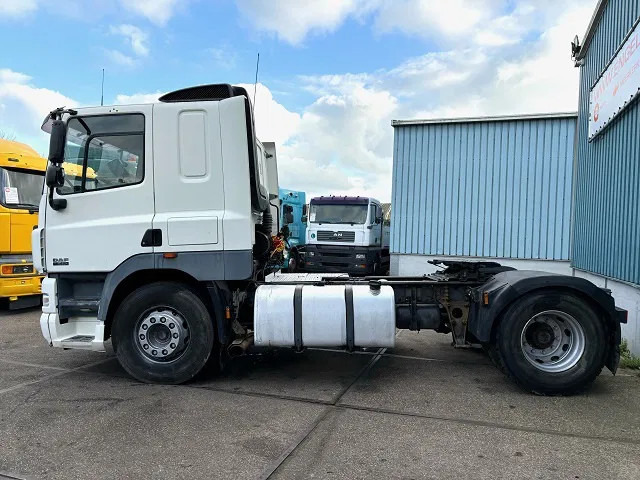 DAF CF 85.410 4x2 SLEEPERCAB (ZF16 MANUAL GEARBOX / EURO 5 / AIRCONDITIONING) - Тягач: фото 5 DAF CF 85.410 4x2 SLEEPERCAB (ZF16 MANUAL GEARBOX / EURO 5 / AIRCONDITIONING) - Тягач: фото 5