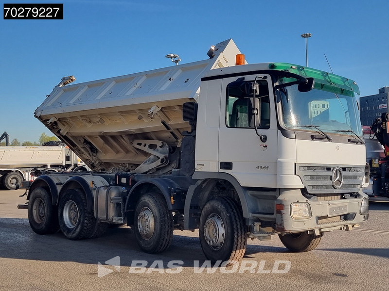 Mercedes-Benz Actros 4141 8X4 12m3 Meiller 2-way tipper steelsuspension Euro 4 - Самосвал: фото 5 Mercedes-Benz Actros 4141 8X4 12m3 Meiller 2-way tipper steelsuspension Euro 4 - Самосвал: фото 5