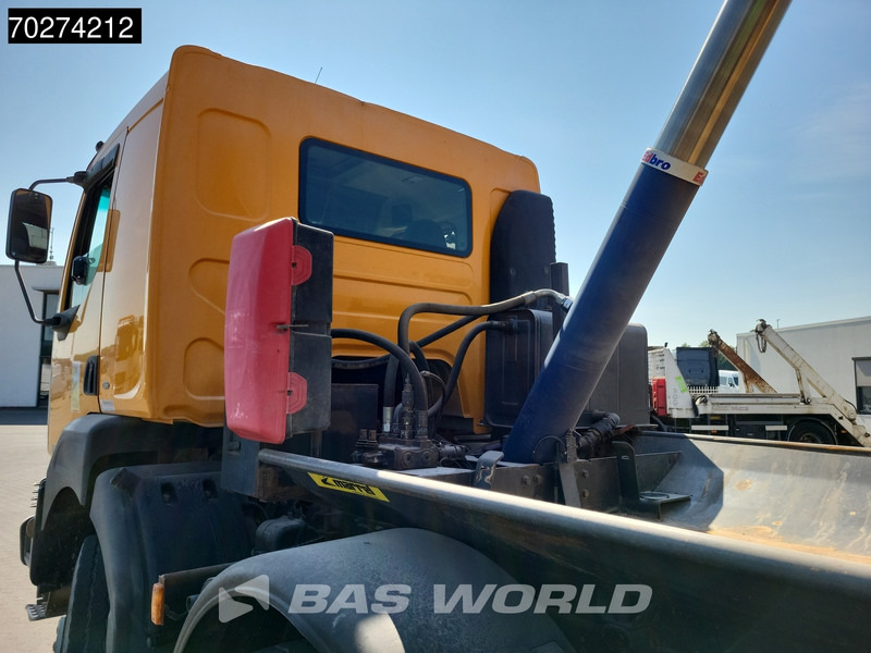 Renault Kerax 420 8X4 13m3 Marrel tipper Retarder Full Steel Manual Big-Axle Euro 3 - Самосвал: фото 3 Renault Kerax 420 8X4 13m3 Marrel tipper Retarder Full Steel Manual Big-Axle Euro 3 - Самосвал: фото 3