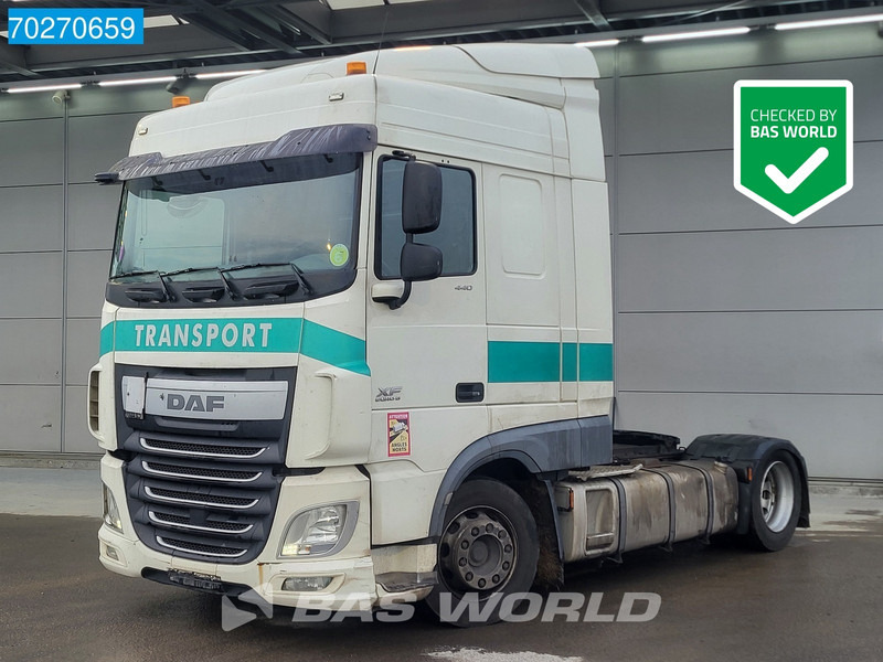 DAF XF 440 4X2 SC Mega Hebesattel Euro 6 - Тягач: фото 1 DAF XF 440 4X2 SC Mega Hebesattel Euro 6 - Тягач: фото 1