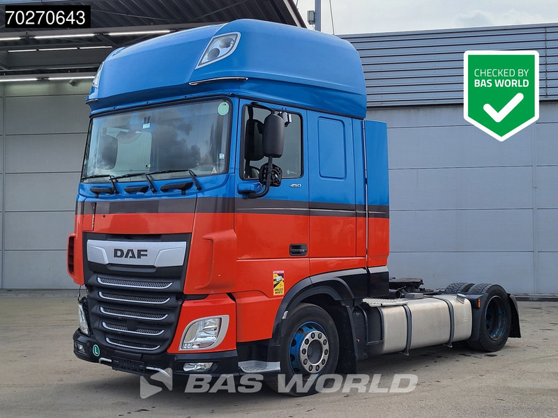 DAF XF 450 4X2 BROKEN ENGINE! Mega SSC 2x Tanks ACC Euro 6 - Тягач: фото 1 DAF XF 450 4X2 BROKEN ENGINE! Mega SSC 2x Tanks ACC Euro 6 - Тягач: фото 1
