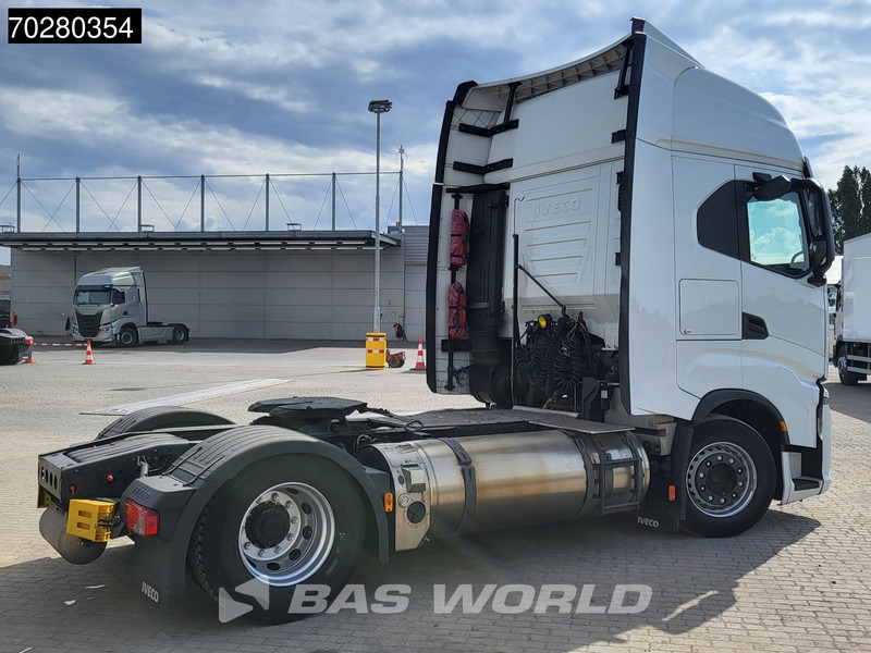 Iveco S-Way 460 4X2 LNG Retarder 2x Tanks Standklima - Тягач: фото 5 Iveco S-Way 460 4X2 LNG Retarder 2x Tanks Standklima - Тягач: фото 5