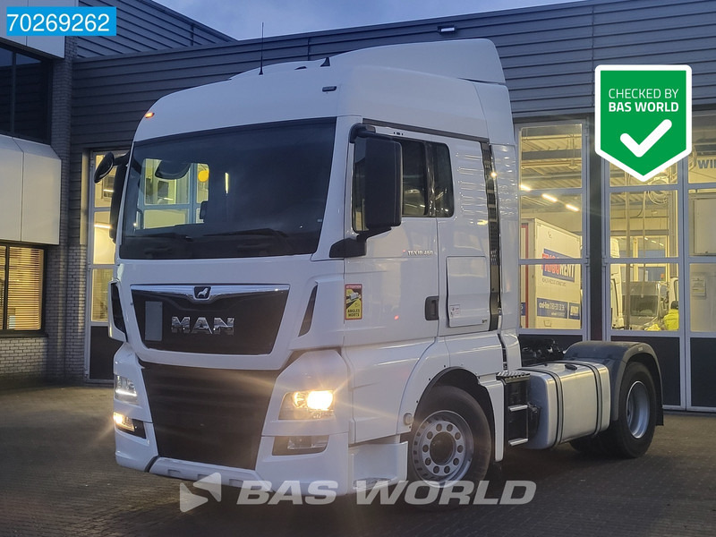MAN TGX 18.460 4X2 Retarder XLX 2x Tanks Standklima - Тягач: фото 1