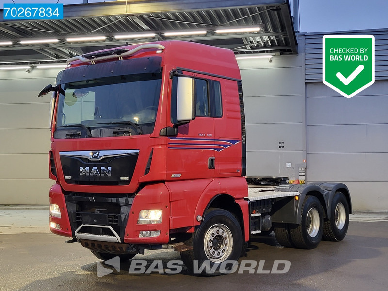 MAN TGX 33.640 6X4 Full-Steel Retarder Big-Axle Hydraulik XLX - Тягач: фото 1 MAN TGX 33.640 6X4 Full-Steel Retarder Big-Axle Hydraulik XLX - Тягач: фото 1