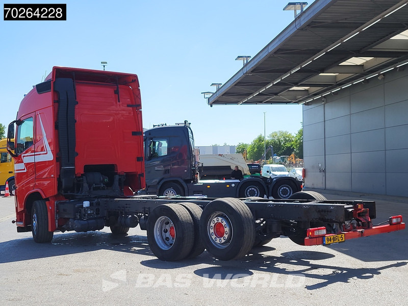 Volvo FH 420 6X2 NL-Truck VEB+ Stuur+liftas Xenon Euro 6 - Грузовик-шасси: фото 2 Volvo FH 420 6X2 NL-Truck VEB+ Stuur+liftas Xenon Euro 6 - Грузовик-шасси: фото 2
