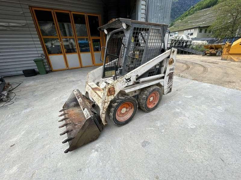Bobcat 543 - Мини-погрузчик с бортовым поворотом: фото 5 Bobcat 543 - Мини-погрузчик с бортовым поворотом: фото 5