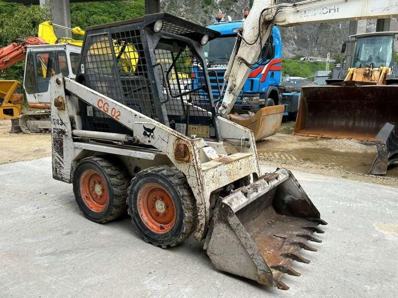Bobcat 543 - Мини-погрузчик с бортовым поворотом: фото 2 Bobcat 543 - Мини-погрузчик с бортовым поворотом: фото 2