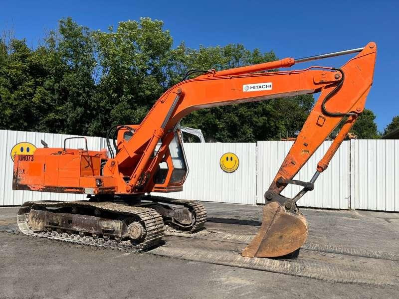 Hitachi UH073 - Гусеничный экскаватор: фото 1