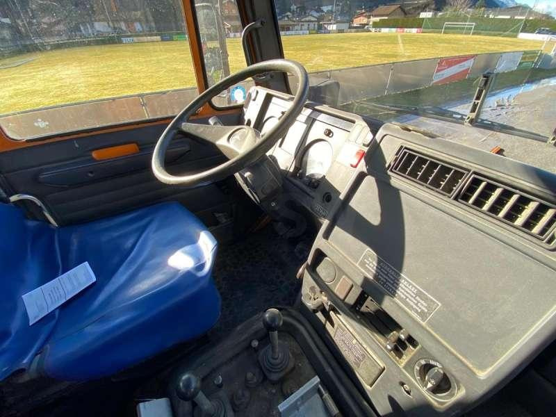 Самосвал Mercedes UNIMOG U 140 MACHINE SUISSE: фото 15