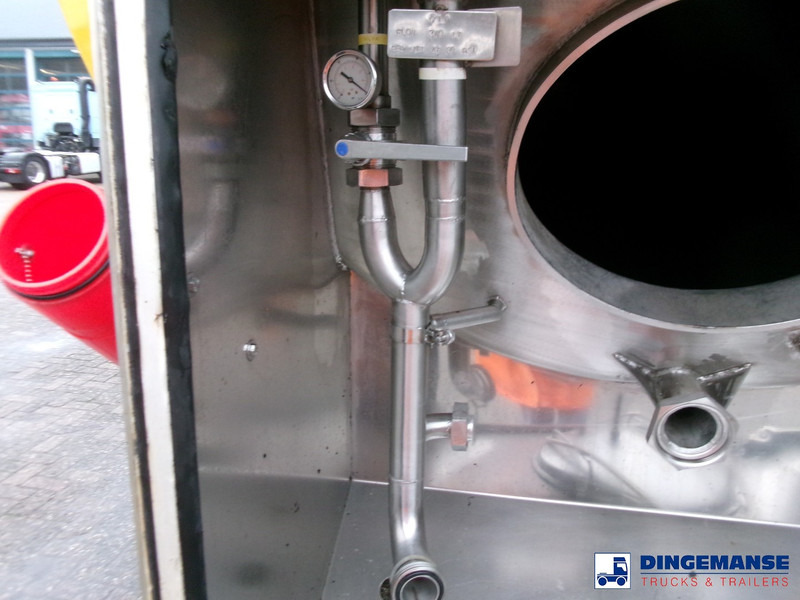 Clayton Food (beer) tank inox 30 m3 / 1 comp в лизинг Clayton Food (beer) tank inox 30 m3 / 1 comp: фото 11