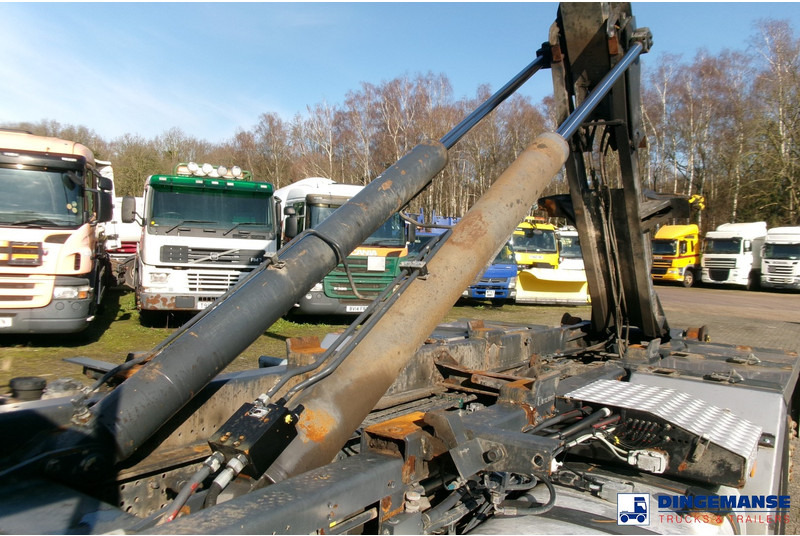 Mercedes-Benz Antos 2543 6x2 Euro 6 Marrel container hook 18t в лизинг Mercedes-Benz Antos 2543 6x2 Euro 6 Marrel container hook 18t: фото 16
