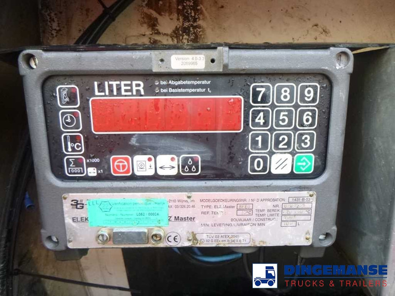 Mercedes-Benz Antos 2635 6x2 gas tank 28 m3 в лизинг Mercedes-Benz Antos 2635 6x2 gas tank 28 m3: фото 15