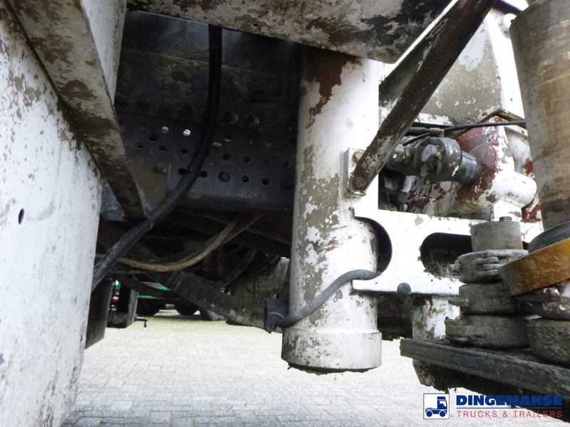 Mercedes-Benz Arocs 3240 8x4 Schwing-Stetter pump / mixer в лизинг Mercedes-Benz Arocs 3240 8x4 Schwing-Stetter pump / mixer: фото 14