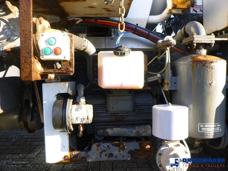 Mercedes-Benz Econic 1824 4x2 Whale vacuum tank 8.1 m3 в лизинг Mercedes-Benz Econic 1824 4x2 Whale vacuum tank 8.1 m3: фото 10