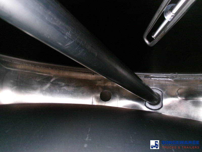 Renault Premium 260 4x2 fuel tank 13.8 m3 / 4 comp в лизинг Renault Premium 260 4x2 fuel tank 13.8 m3 / 4 comp: фото 17