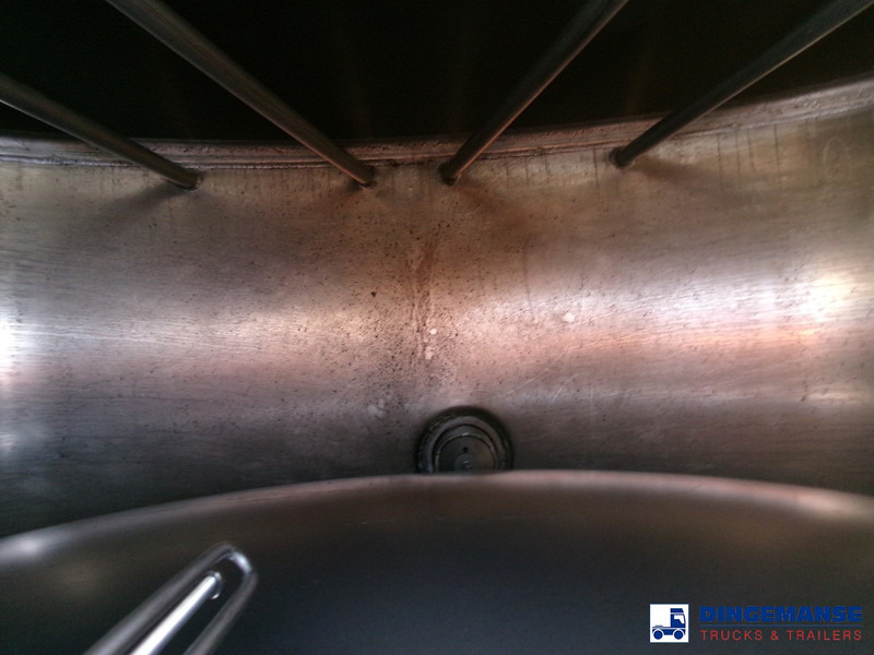 Renault Premium 300 6x2 fuel tank 19 m3 / 5 comp / ADR 31/08/24 в лизинг Renault Premium 300 6x2 fuel tank 19 m3 / 5 comp / ADR 31/08/24: фото 19