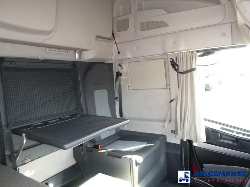 Iveco AS440STX/P 6x2 RHD EEV в лизинг Iveco AS440STX/P 6x2 RHD EEV: фото 11