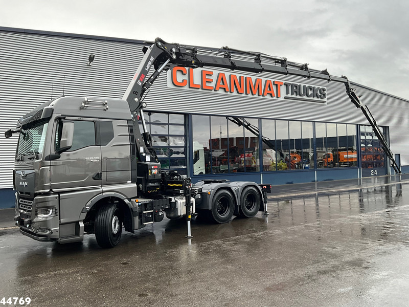 MAN TGX 26.580 6x4 Euro 6 Retarder Hiab 30 Tonmeter laadkraan + Fly-jib New and Unused! - Тягач: фото 1 MAN TGX 26.580 6x4 Euro 6 Retarder Hiab 30 Tonmeter laadkraan + Fly-jib New and Unused! - Тягач: фото 1