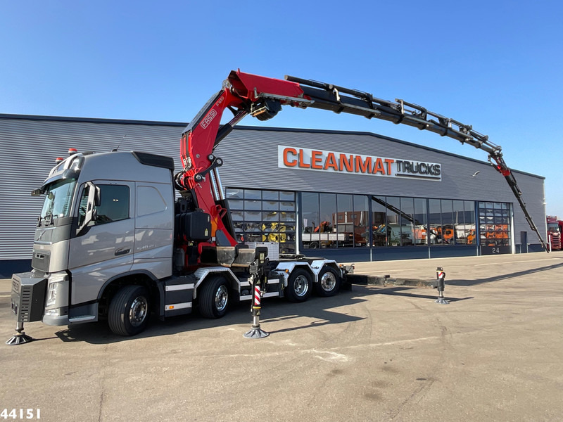 Volvo FH 540 Fassi 165 Tonmeter laadkraan + Fly-Jib Just 104.869 km! - Автоманипулятор: фото 2 Volvo FH 540 Fassi 165 Tonmeter laadkraan + Fly-Jib Just 104.869 km! - Автоманипулятор: фото 2