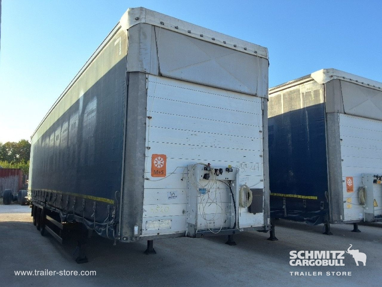 SCHMITZ Curtainsider Mega - Тентованный полуприцеп: фото 1 SCHMITZ Curtainsider Mega - Тентованный полуприцеп: фото 1
