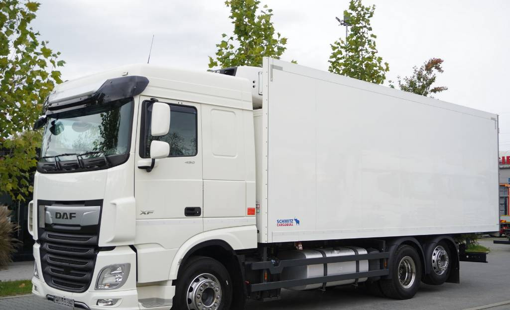 Рефрижератор DAF XF 450 E6 6×2 / Refrigerator Schmitz / ATP/FRC to 2027 / 18 pallets: фото 1 Рефрижератор DAF XF 450 E6 6×2 / Refrigerator Schmitz / ATP/FRC to 2027 / 18 pallets: фото 1
