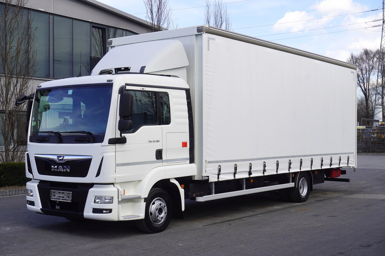 MAN TGL 12.190 / Curtainsider 19 EPAL / 190 tho. km / sleeping cabin - Тентованный грузовик: фото 1