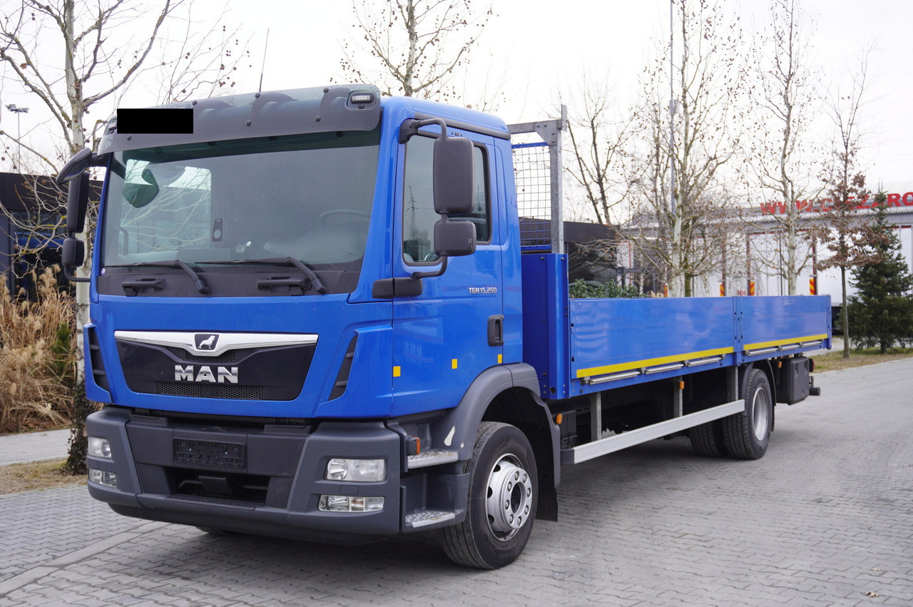 MAN TGM 15.250 / 160,000 km! / 2021 / Flatbed 18 EPAL / 8.8 t capacity - Грузовик бортовой/ Платформа: фото 1
