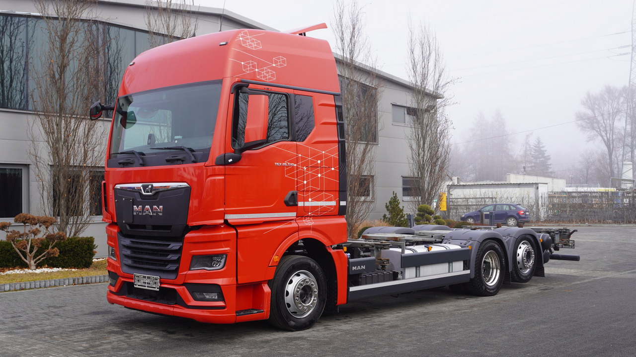 MAN TGX 26.510 / 2023 / 510 HP / BDF / 6 units - Грузовик-контейнеровоз/ Сменный кузов: фото 1 MAN TGX 26.510 / 2023 / 510 HP / BDF / 6 units - Грузовик-контейнеровоз/ Сменный кузов: фото 1