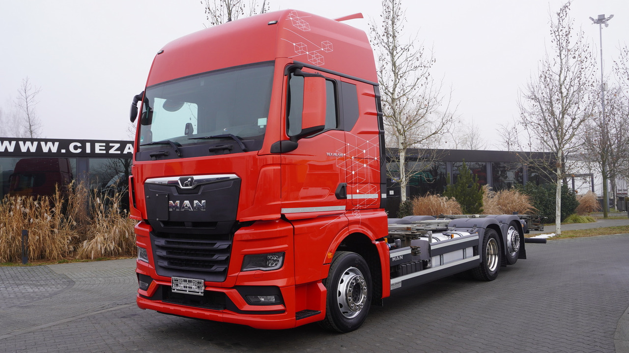 MAN TGX 26.510 / 2023 / 510 HP / BDF / 6 units - Грузовик-контейнеровоз/ Сменный кузов: фото 1 MAN TGX 26.510 / 2023 / 510 HP / BDF / 6 units - Грузовик-контейнеровоз/ Сменный кузов: фото 1