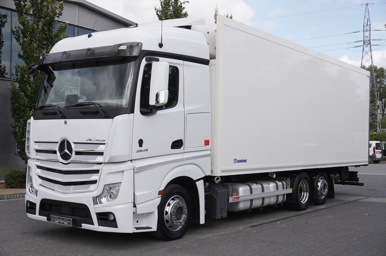 Рефрижератор MERCEDES-BENZ Actros 2545 MP5 6×2 E6 / KRONE REFRIGERATOR 40 pallets Bitemperature Doppelstock / high 2.7m: фото 1