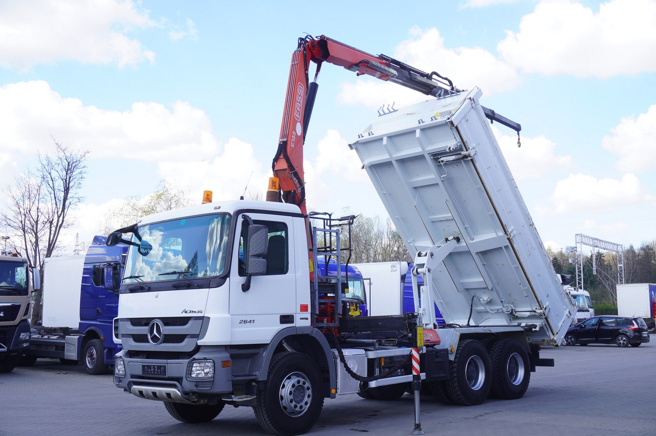 MERCEDES-BENZ Actros 2641 6×4 E5 / Crane / Dumper / 110000 km! - Автоманипулятор, Автоманипулятор: фото 2 MERCEDES-BENZ Actros 2641 6×4 E5 / Crane / Dumper / 110000 km! - Автоманипулятор, Автоманипулятор: фото 2