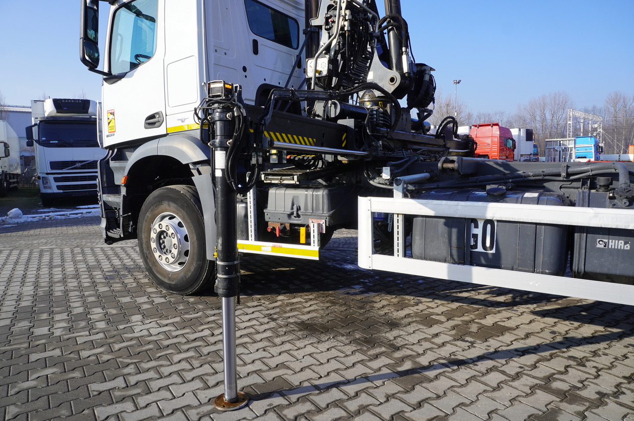 Автоманипулятор, Автоманипулятор MERCEDES-BENZ Arocs 1833 / 87,000 km!!! / Hds HIAB X-DUO 128 B-2 / three-sided tipper: фото 23