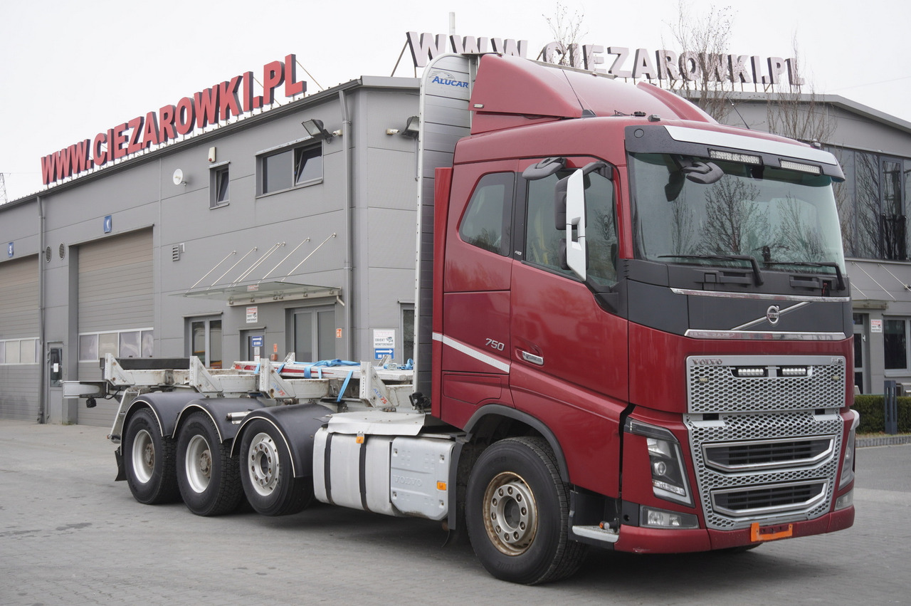 VOLVO FH16 750 / Frame 8 m / 750 HP! / 2021 / stanchion superstructure - Лесовоз: фото 2 VOLVO FH16 750 / Frame 8 m / 750 HP! / 2021 / stanchion superstructure - Лесовоз: фото 2