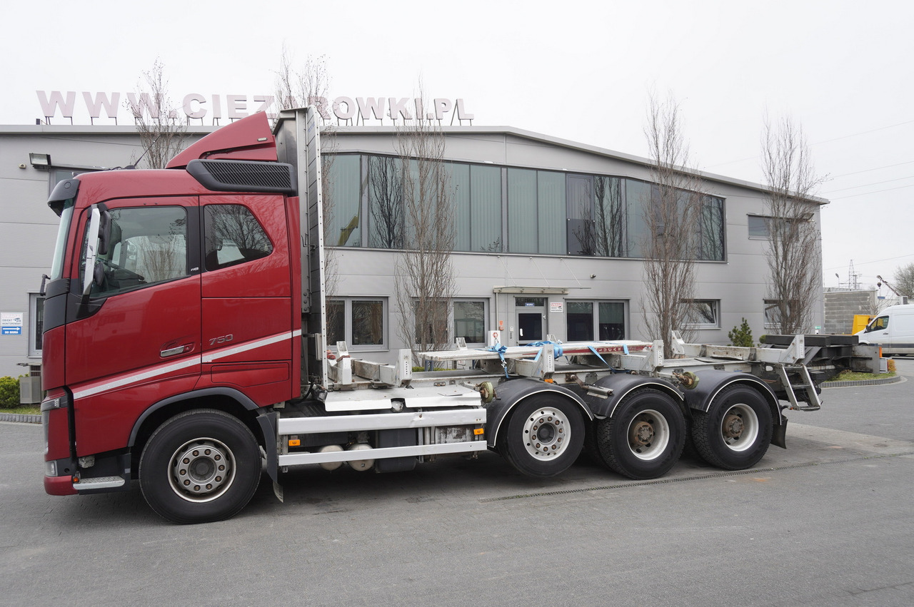 VOLVO FH16 750 / Frame 8 m / 750 HP! / 2021 / stanchion superstructure - Лесовоз: фото 4 VOLVO FH16 750 / Frame 8 m / 750 HP! / 2021 / stanchion superstructure - Лесовоз: фото 4
