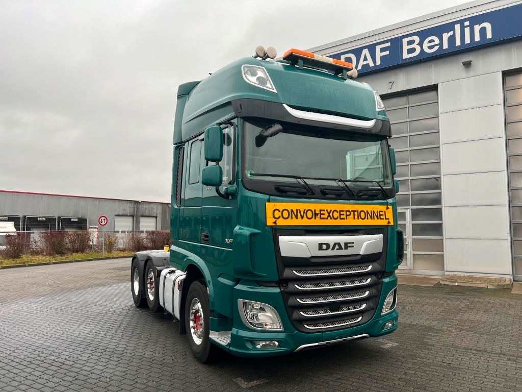 DAF XF 530 SSC FTG Liftlenkachse Retarder Standklima - Тягач: фото 1 DAF XF 530 SSC FTG Liftlenkachse Retarder Standklima - Тягач: фото 1