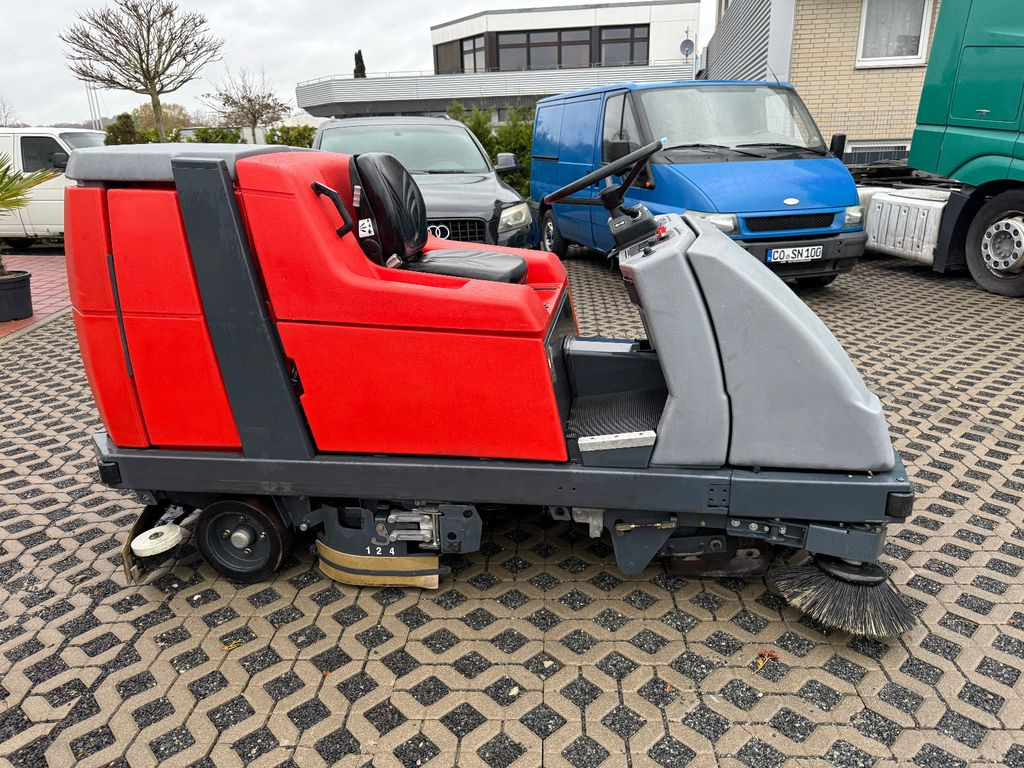 Hakomatic B1100 Kehr- Nass- Scheuersaugmaschine - Промышленная подметальная машина: фото 1 Hakomatic B1100 Kehr- Nass- Scheuersaugmaschine - Промышленная подметальная машина: фото 1