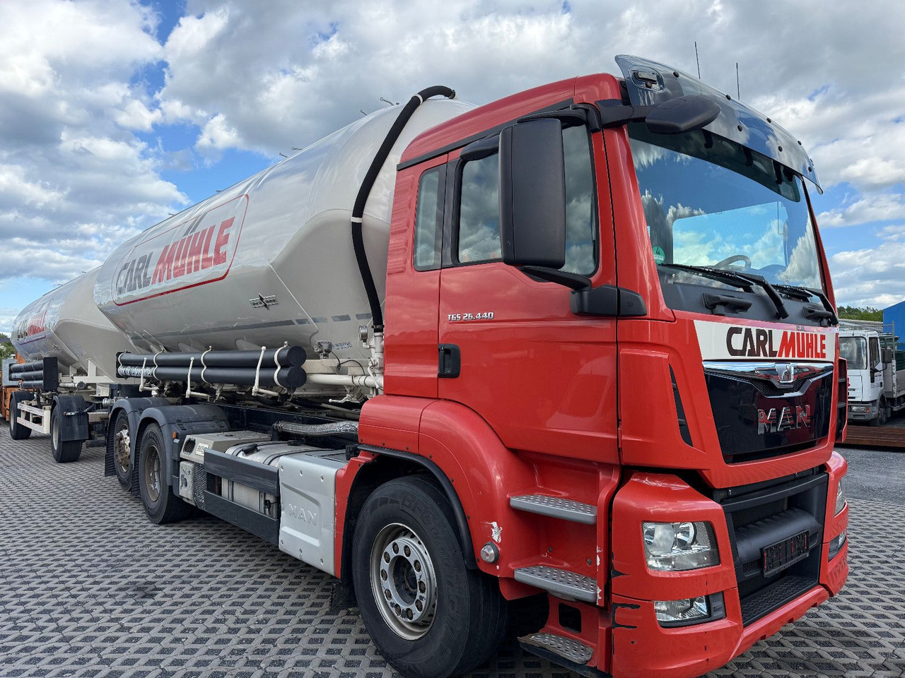 MAN TGS 26,440 Silo 31m³ Getreide Staub Rieselgüter - Ассенизатор: фото 3 MAN TGS 26,440 Silo 31m³ Getreide Staub Rieselgüter - Ассенизатор: фото 3