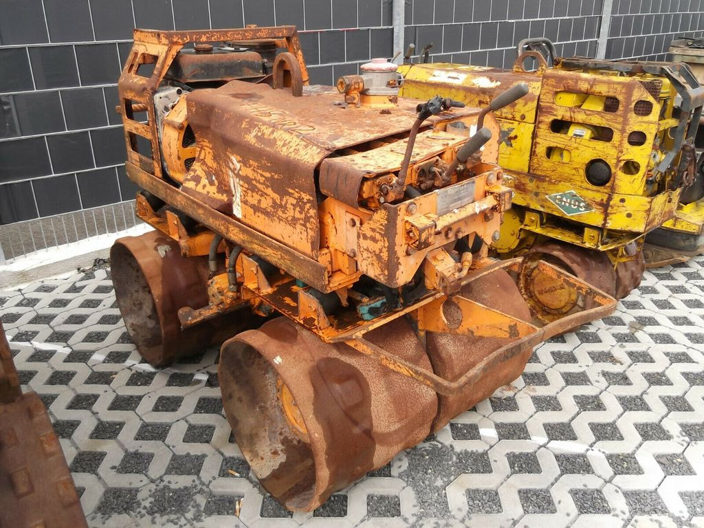 Rammax RW 1402  - Каток тротуарный: фото 1