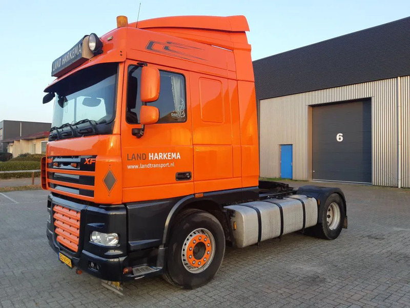DAF XF 105 460 Spacecab Manual - Тягач: фото 1 DAF XF 105 460 Spacecab Manual - Тягач: фото 1