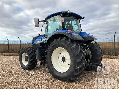 NEW HOLLAND T7.165S - Трактор: фото 2 NEW HOLLAND T7.165S - Трактор: фото 2