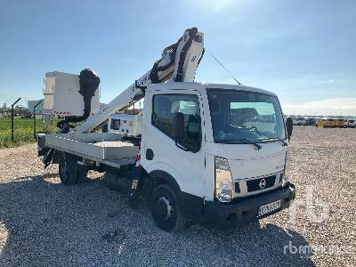 NISSAN CABSTAR 2018 Oil&Steel Scorpion 1812 Sm ... - Грузовик с подъемником: фото 5 NISSAN CABSTAR 2018 Oil&Steel Scorpion 1812 Sm ... - Грузовик с подъемником: фото 5