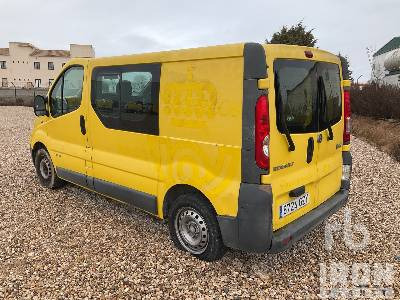 RENAULT TRAFIC 6 - Легковой автомобиль: фото 2 RENAULT TRAFIC 6 - Легковой автомобиль: фото 2