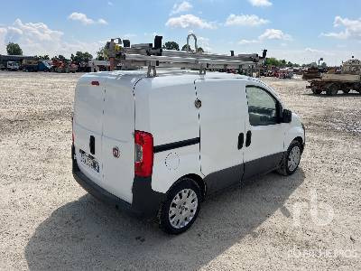 FIAT FIORINO 1.3 MJT 16V 95CV ADVENTURE - Грузовик с закрытым кузовом: фото 3 FIAT FIORINO 1.3 MJT 16V 95CV ADVENTURE - Грузовик с закрытым кузовом: фото 3
