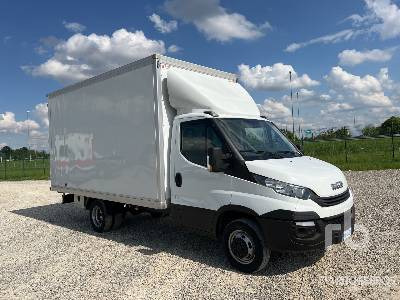IVECO DAILY 35C140 - Грузовик с закрытым кузовом: фото 4 IVECO DAILY 35C140 - Грузовик с закрытым кузовом: фото 4